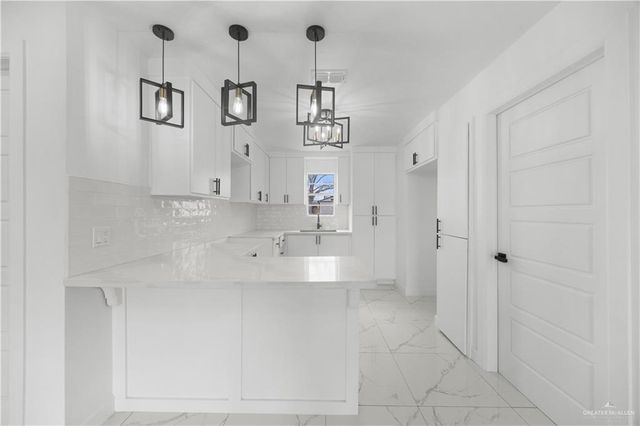 313 W Eller Avenue, Pharr, TX 78577