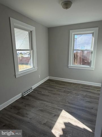 6810 PICKETT DR, Suitland, MD 20746