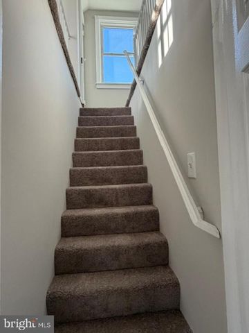 6810 PICKETT DR, Suitland, MD 20746