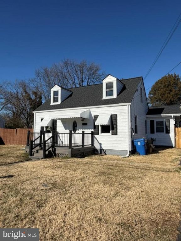 6810 PICKETT DR, Suitland, MD 20746