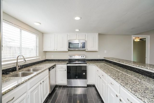 3534 Duncaster Drive, Missouri City, TX 77459