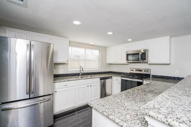 3534 Duncaster Drive, Missouri City, TX 77459