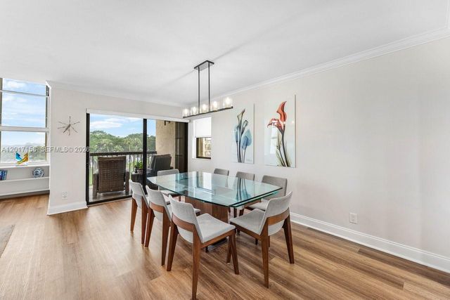 364 Golfview Road 505, North Palm Beach, FL 33408