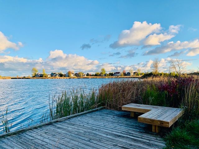 977 Harris Road 25, Grayslake, IL 60030