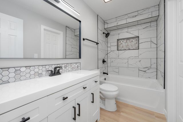 6527 N Scottsville St, Park City, KS 67219