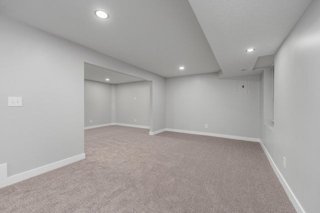 6527 N Scottsville St, Park City, KS 67219