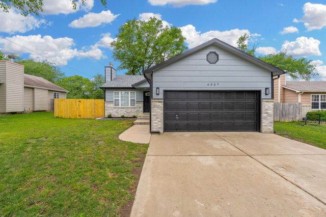 6527 N Scottsville St, Park City, KS 67219