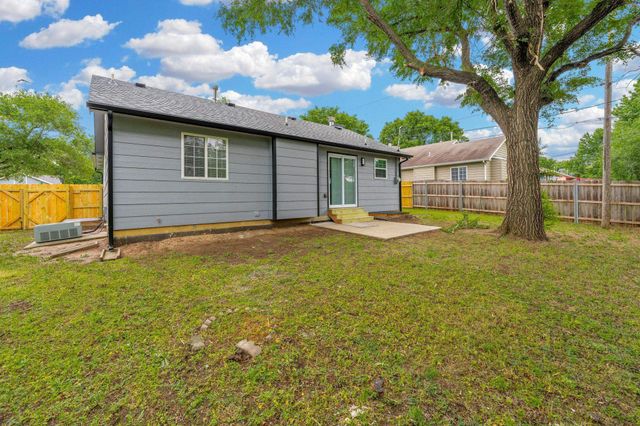 6527 N Scottsville St, Park City, KS 67219
