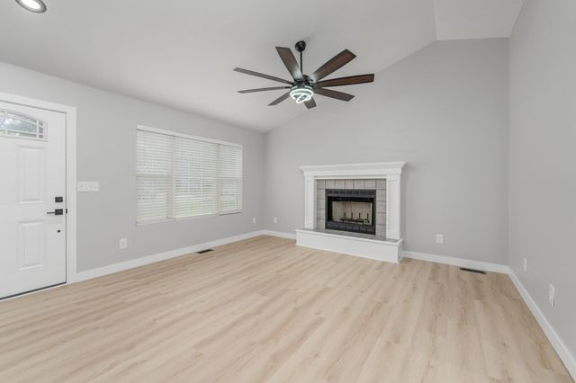 6527 N Scottsville St, Park City, KS 67219