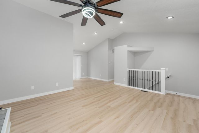6527 N Scottsville St, Park City, KS 67219