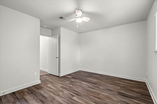 826 King Albert ST B, Austin, TX 78745