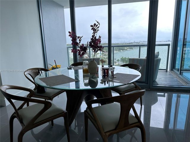 601 NE 36th St 1009, Miami, FL 33137