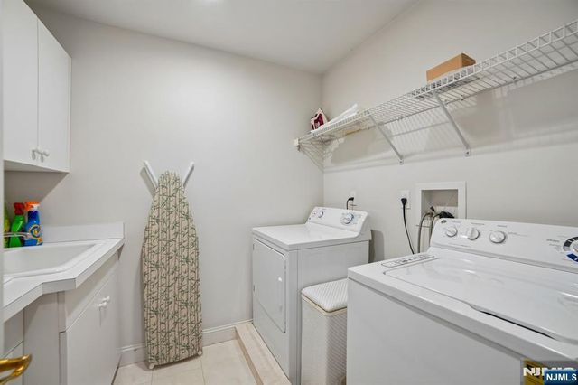114 Valley Road, Allendale, NJ 07401
