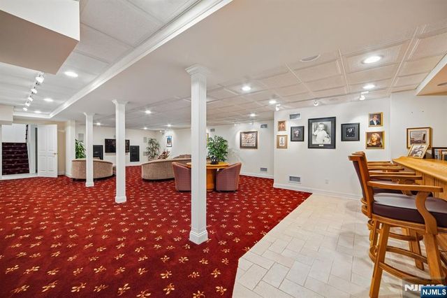 114 Valley Road, Allendale, NJ 07401