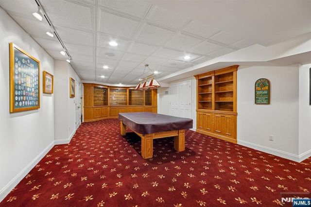 114 Valley Road, Allendale, NJ 07401