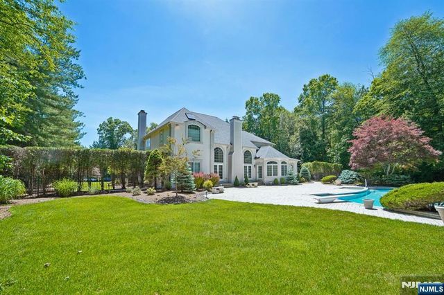 114 Valley Road, Allendale, NJ 07401