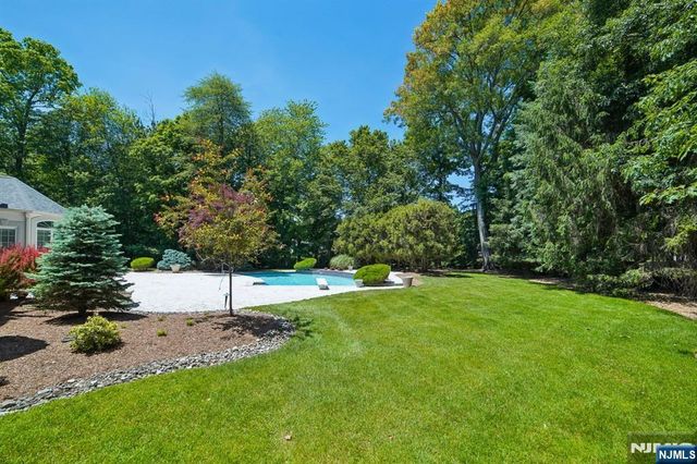114 Valley Road, Allendale, NJ 07401
