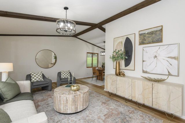 W296N575 Bryn DRIVE, Waukesha, WI 53188