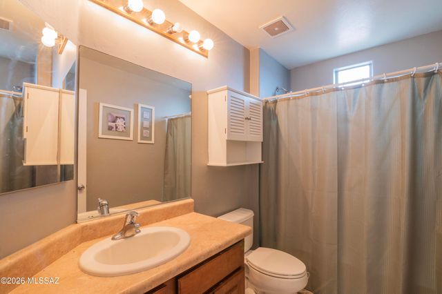 5798 E Camino Nuestras Casas, Tucson, AZ 85756