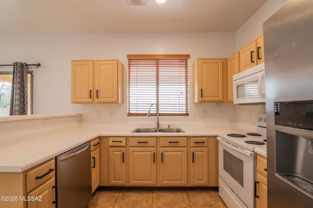 5798 E Camino Nuestras Casas, Tucson, AZ 85756