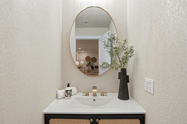 112 Martin Ave, Livermore, CA 94551