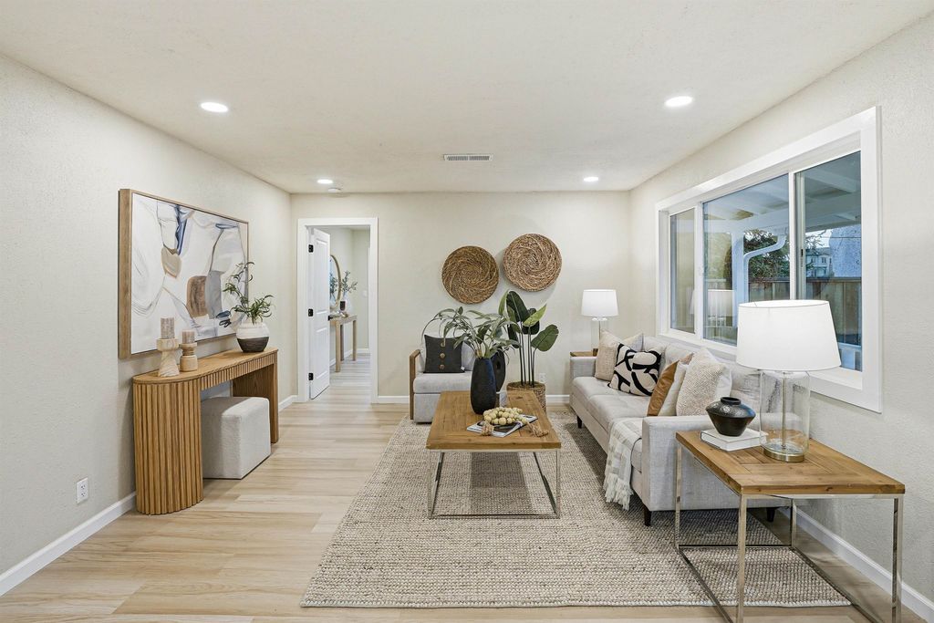 112 Martin Ave, Livermore, CA 94551