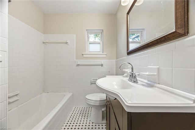 629 Beach View ST, Norfolk, VA 23503