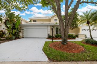 218 W Canterbury Dr W W, Palm Beach Gardens, FL 33418