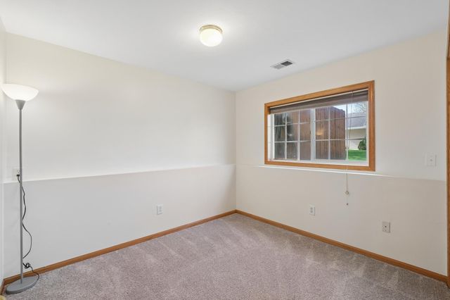 21117 Honeycomb Path, Lakeville, MN 55044