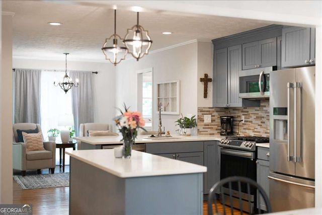4296 Rocky Glen NE, Roswell, GA 30075