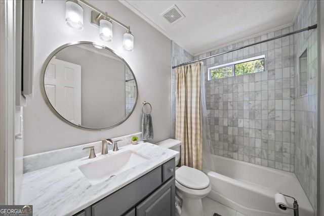 4296 Rocky Glen NE, Roswell, GA 30075