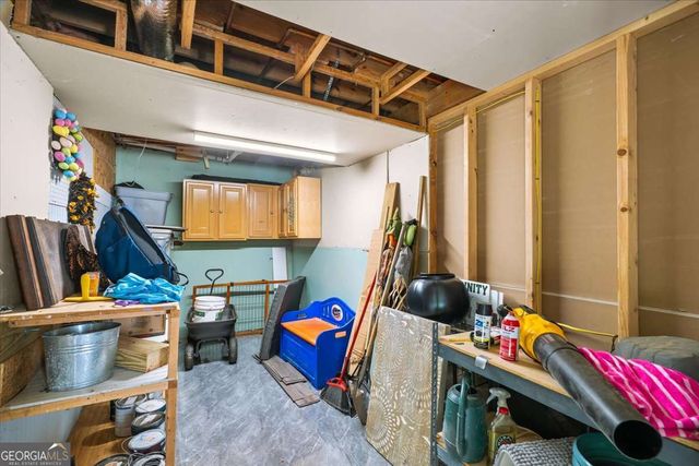 4296 Rocky Glen NE, Roswell, GA 30075
