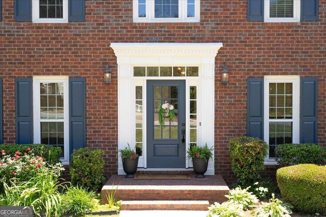 4296 Rocky Glen NE, Roswell, GA 30075