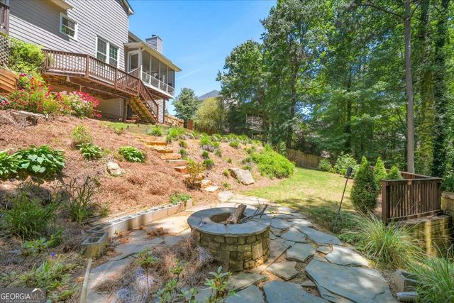 4296 Rocky Glen NE, Roswell, GA 30075