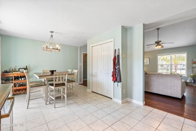 100 Trinity Drive, New Bern, NC 28560