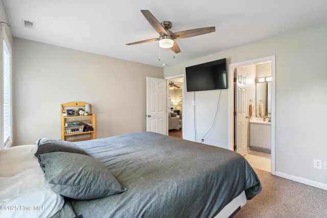 100 Trinity Drive, New Bern, NC 28560