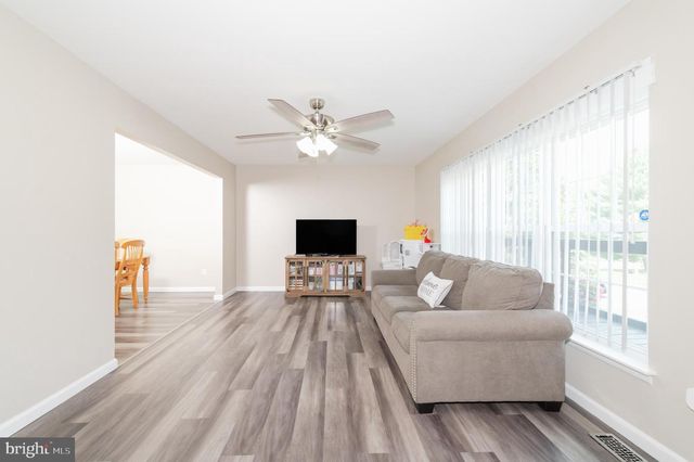 610 WESTOVER CT, Williamstown, NJ 08094
