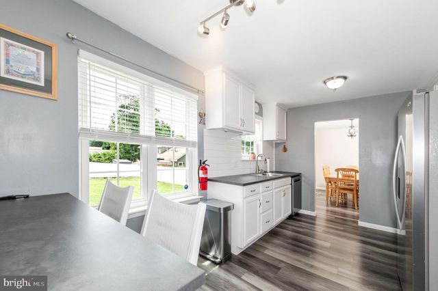 610 WESTOVER CT, Williamstown, NJ 08094