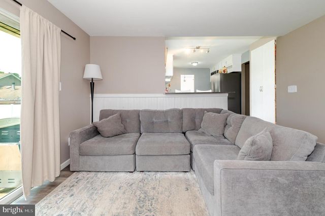 610 WESTOVER CT, Williamstown, NJ 08094