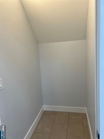 331 Myrtle Avenue, Irvington, NJ 07111