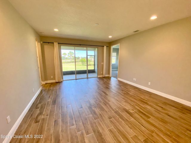 7397 Bluemink Lane, Melbourne, FL 32940