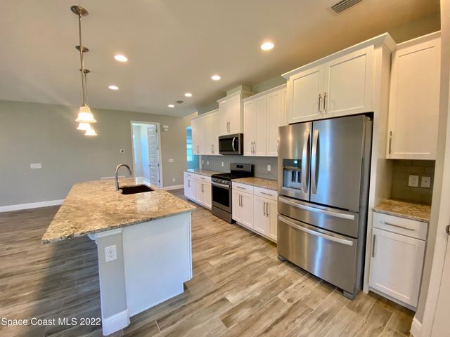 7397 Bluemink Lane, Melbourne, FL 32940