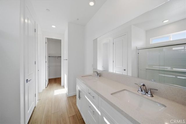 3329 E Avenue J-4, Lancaster, CA 93535
