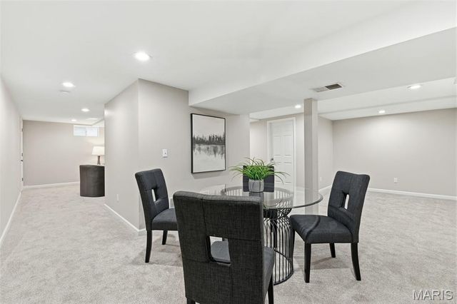 683 Greenholme Court, Fenton, MO 63026