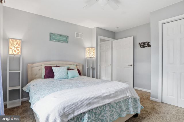 1025 WHITE OAK RD, Windsor, PA 17366