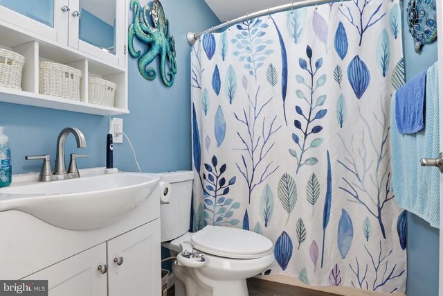 1025 WHITE OAK RD, Windsor, PA 17366