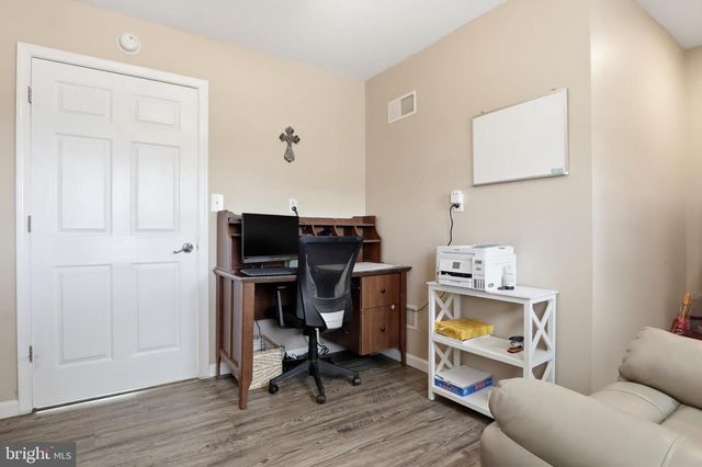 1025 WHITE OAK RD, Windsor, PA 17366