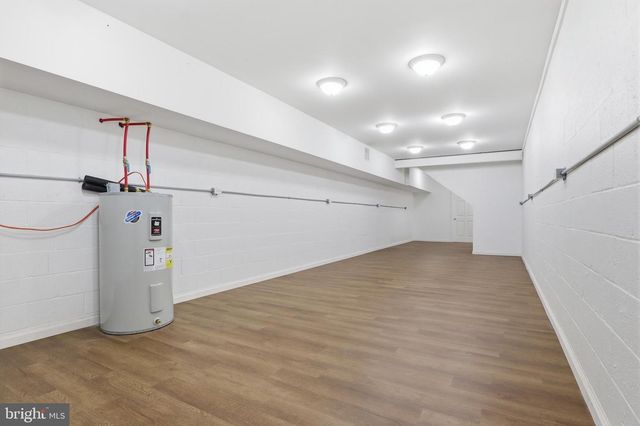 1025 WHITE OAK RD, Windsor, PA 17366