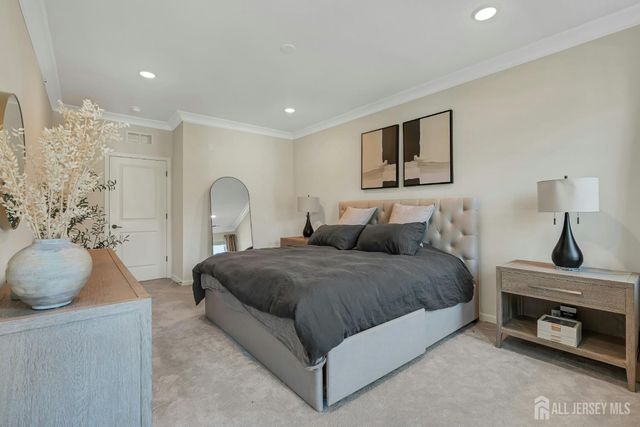 610 Sadie Circle, New Brunswick, NJ 08901