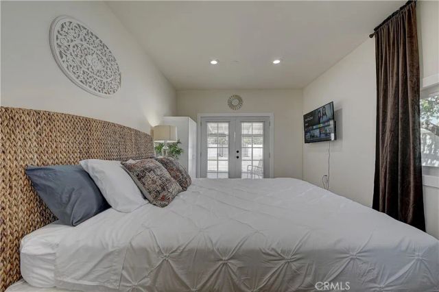 12871 Osborne Street, Arleta, CA 91331
